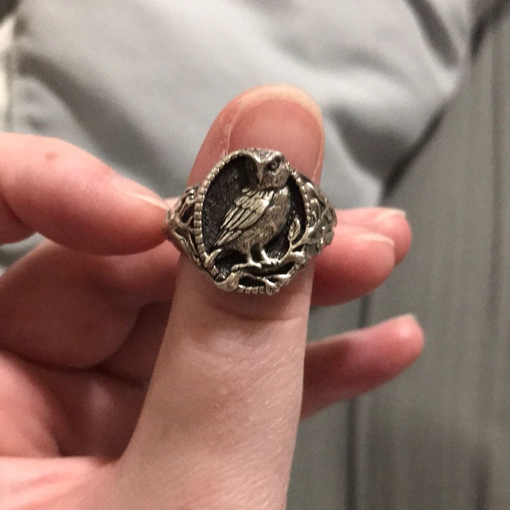 Etah Love ring
